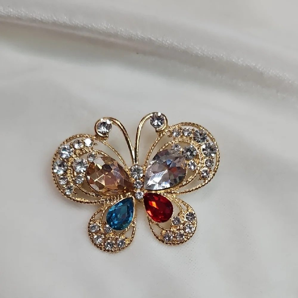 Women's Gold Tone Colorful Crystal Butterfly Brooch Retro Style Pin Rhinestones